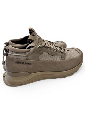 🆕BNWT Canada Goose Glacier Trail Sneaker Limestone | M US 10